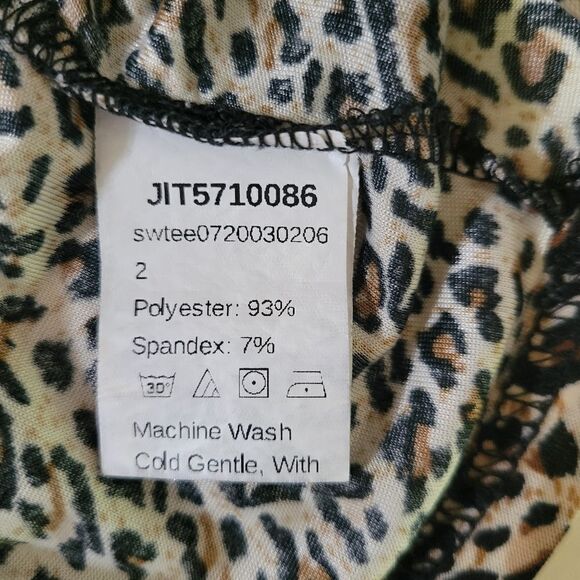 Shein Crew-neck Leopard Short Sleeve Cropped Tee - Picture 7 of 9